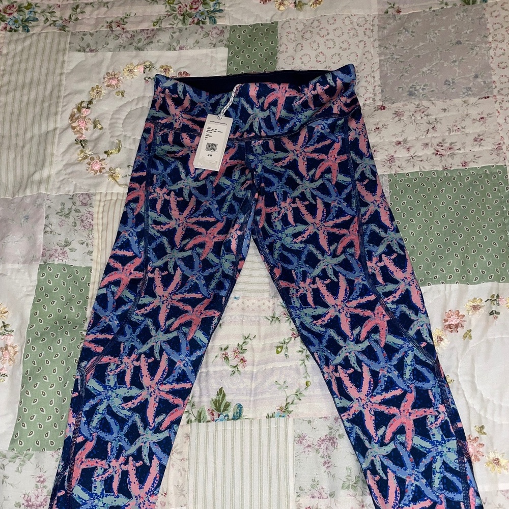 Vineyard Vines Performance reversible starfish leggings XS. NEW